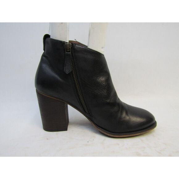 BP Womens Size 8 M Black Leather Zip Ankle Fashion Boots Bootie - Picture 4 of 11